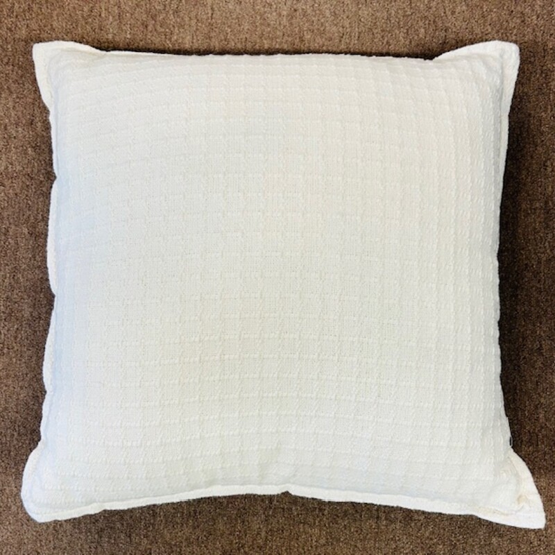 Textured Large Square Pillow
Cream
Size: 22 x 22