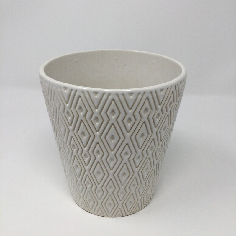 Geometric Planter,
Cream,
Size: 5 X 6 In