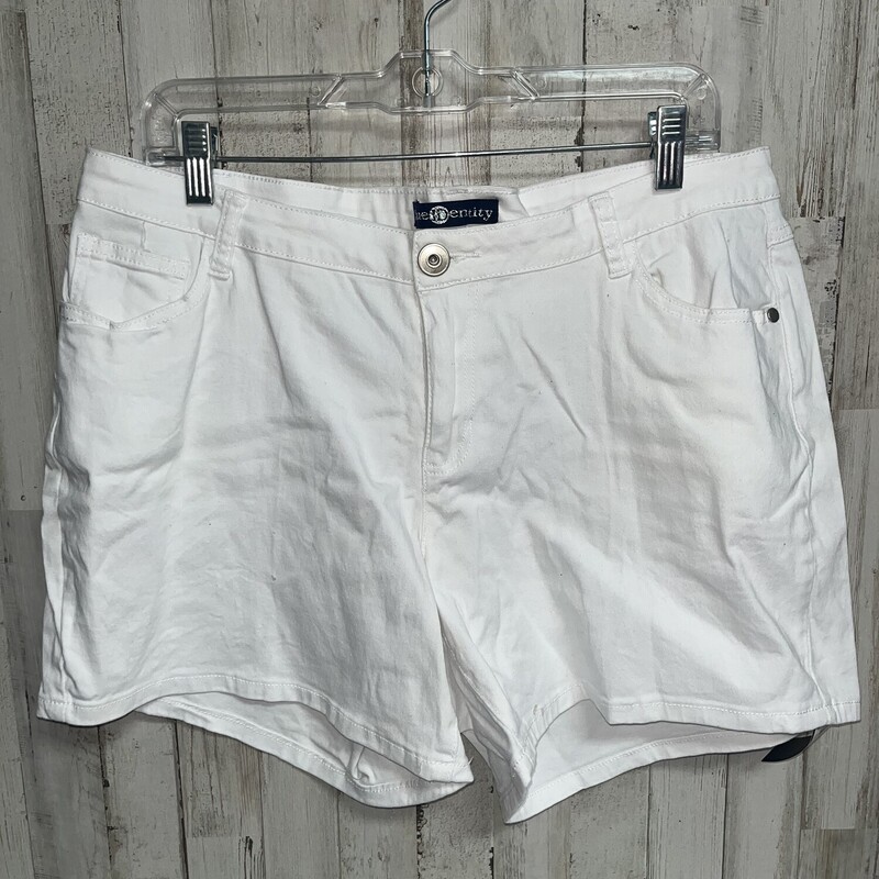 18 White Shorts