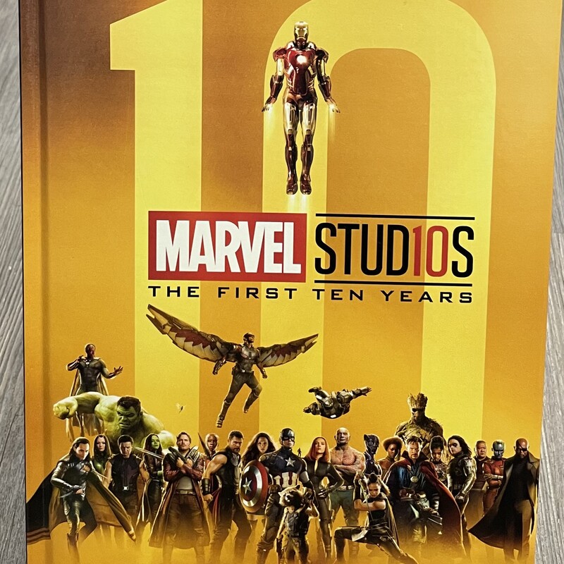 Marvel Studios, Multi, Size: Hardcover