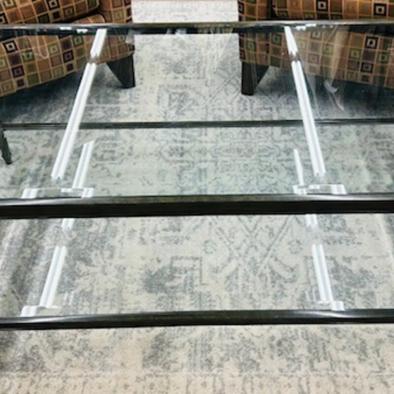 Iron & Glass 2 Tier Coffee Table
Clear Silver Patina Size: 50 x 30 x 20H
Glass pieces are removable