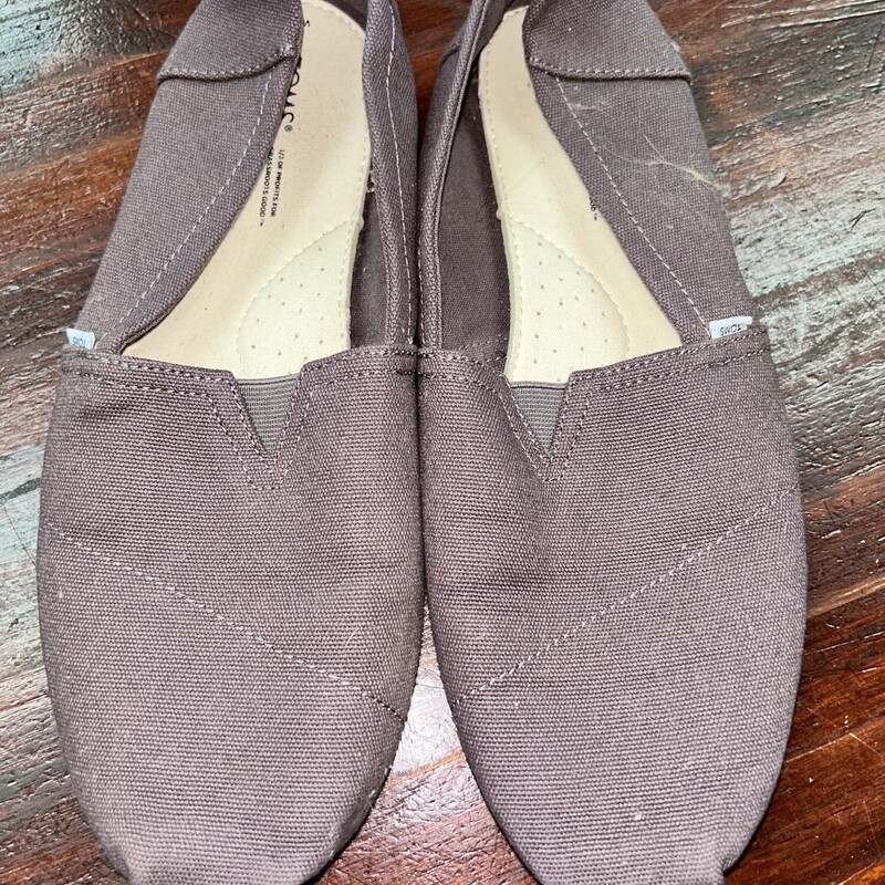 A11 Grey Slip Ons, Grey, Size: Shoes A11