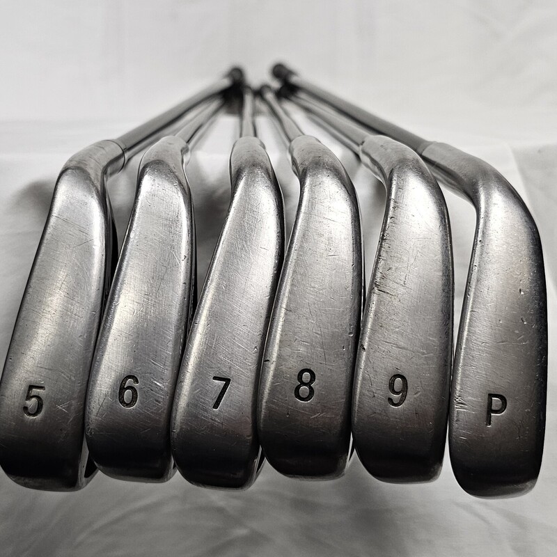 Warrior DCP Grooves Iron Set, 5-PW, Mens Right Hand, True Launch Low Torque Hi-Modulus Graphite Shafts, pre-owned
