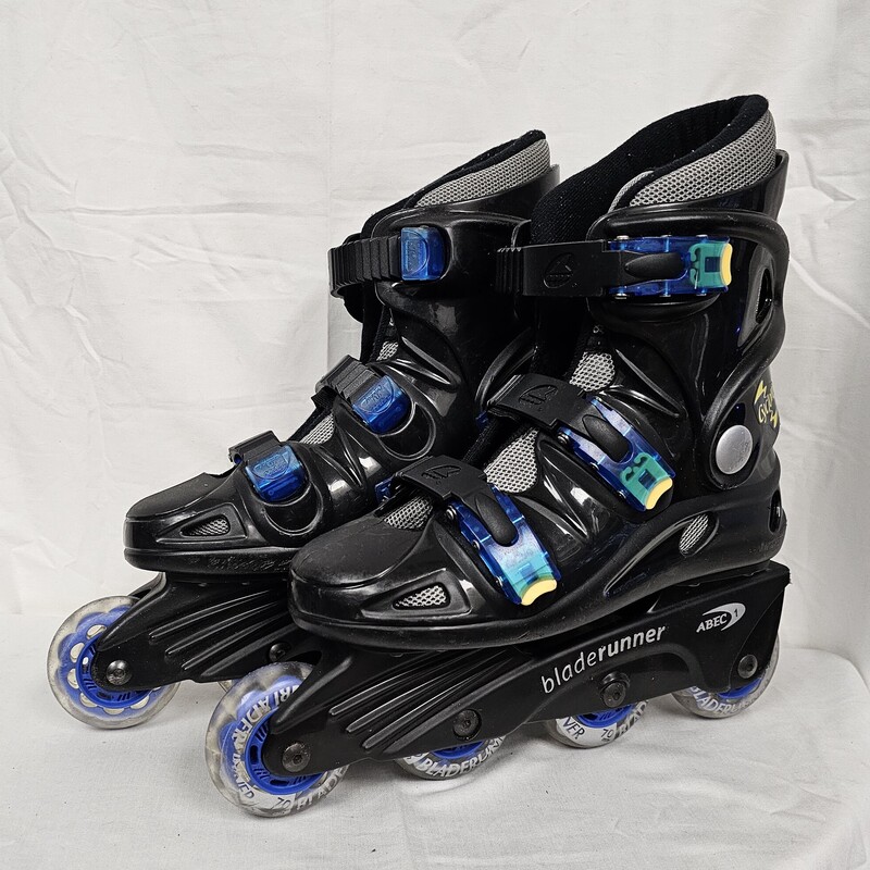 Bladerunner by Rollerblade Cyclone Inline Skates, Mens Size: 6, pre-owned