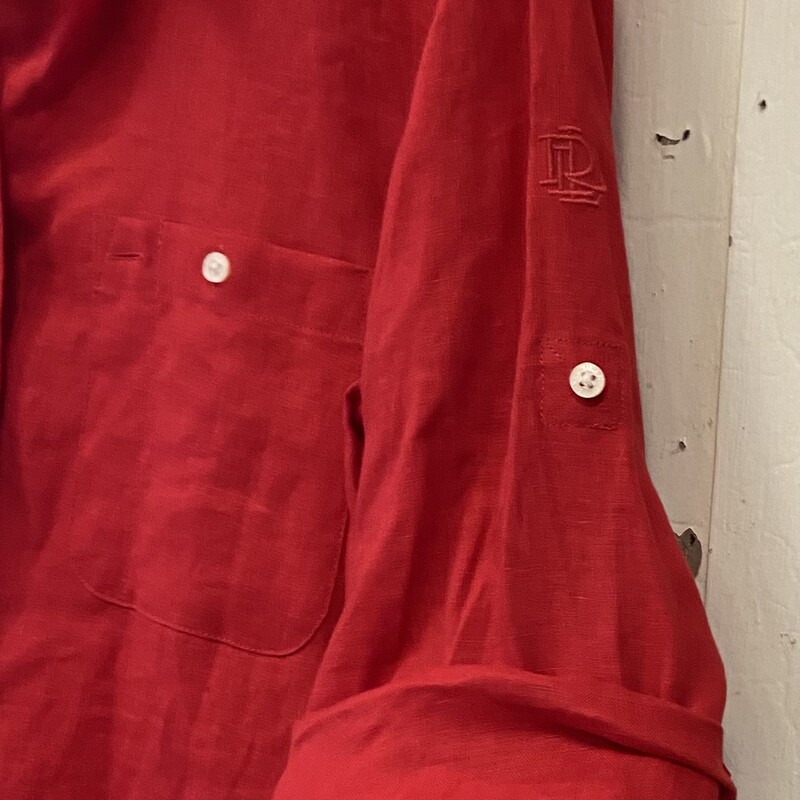 Red Linen Button Shirt<br />
Red<br />
Size: Medium