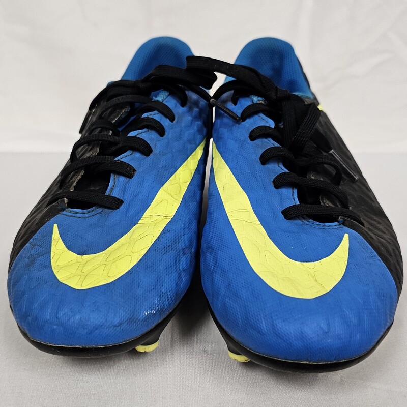 Nike Hypervenom Soccer Cleats, Size: 5.5, pre-owned