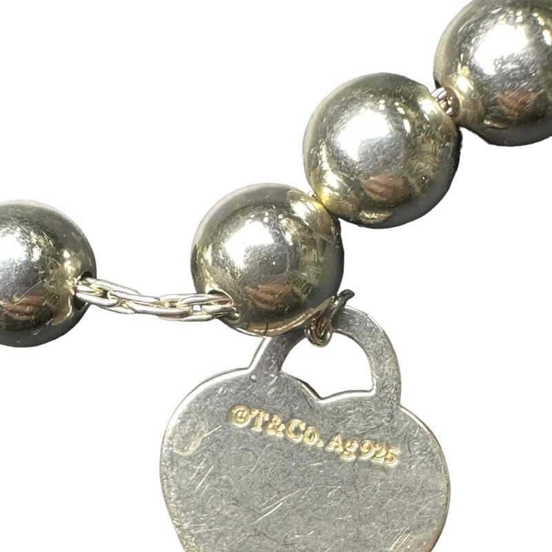 Tiffany & Co. Hardware Ball Heart Tag Bracelet<br />
sterling silver 925<br />
Bracelet: 8mm ball, 7.25 long