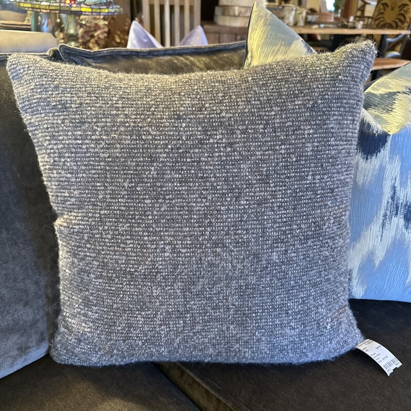 Grey Wool Pillow

Size: 20 X 20