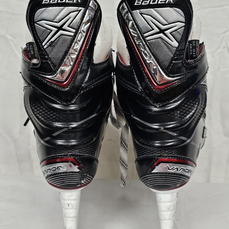 Bauer Vapor X500 Junior Hockey Skates, Skate Size: 4, Shoe Size: 5, pre-owned