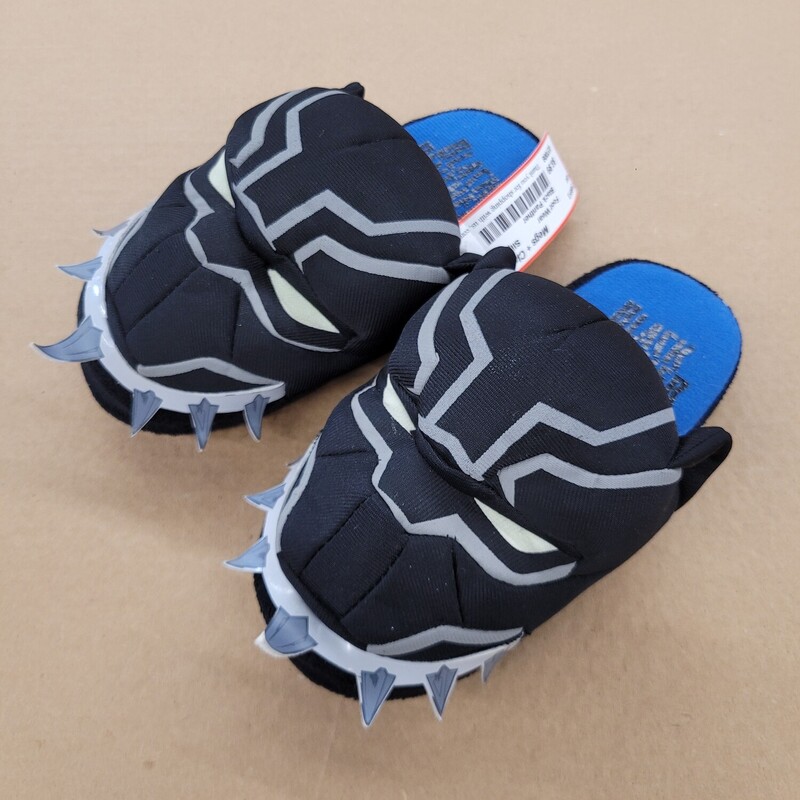 Black Panther, Size: 11-12, Item: Slippers