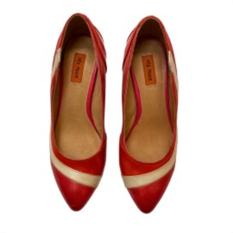 Miz Mooz Milan Pumps<br />
Leather Uppers<br />
Colors:  Red, Pink and Cream<br />
Size: 7