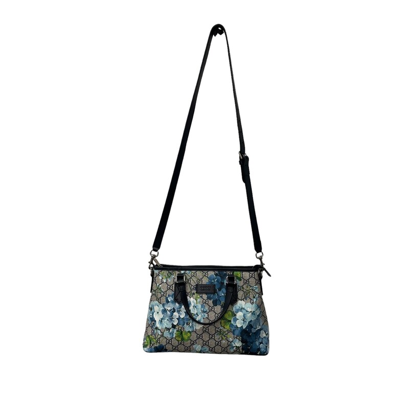 Gucci Bloom Convertible, Blue, Size: OS

Dimensions:
Handle Drop 3.5, Height 8, Width 12.5, Depth 4.5, Strap Drop 19.5-22

Style Code:429019 486628