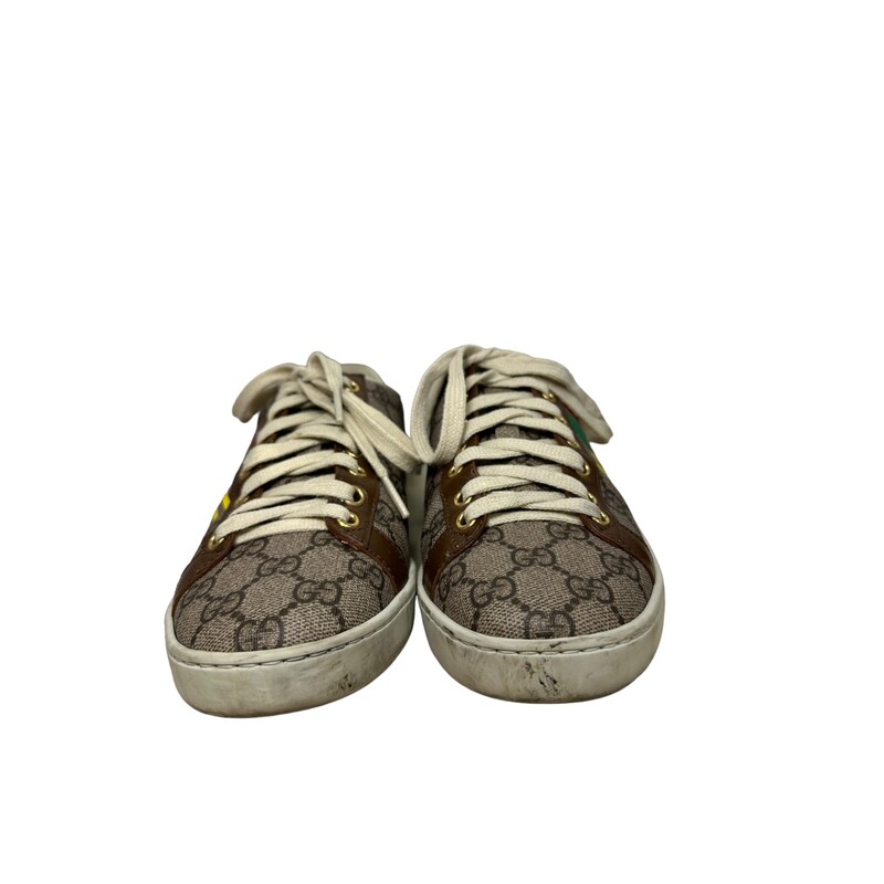 Gucci Not Fake Collection<br />
Size 37.5<br />
some minor scuffs