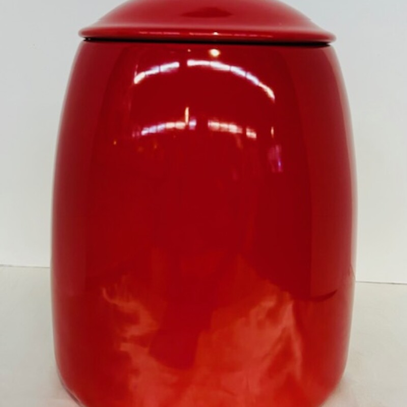 Pier 1 Large Canister
Red
Size: 8.5 x 11.5H