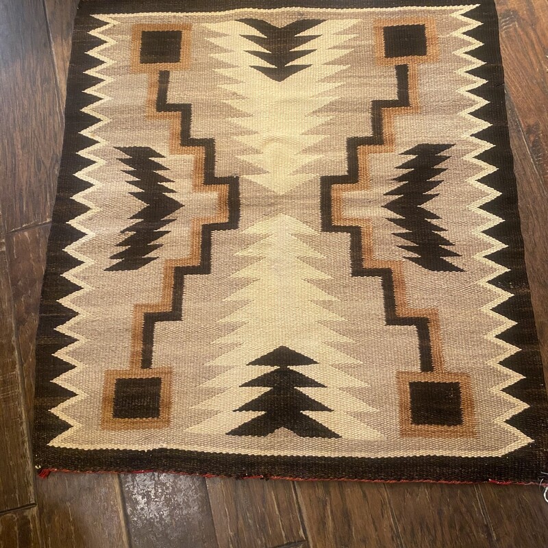Vintage Navajo C1930

Size: 2.9x2.6
