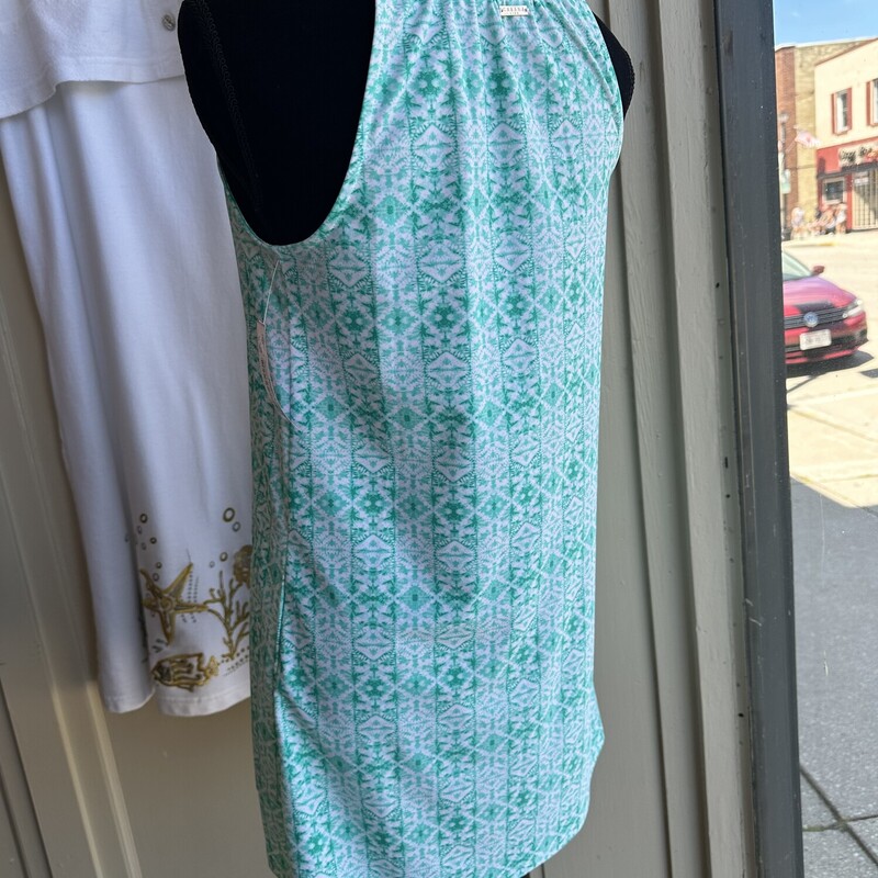 Cabana Life Halter Dress, GreenPrint, Size: XS<br />
Shift dress with the best nod to 60'vintage. Love this liteweight sun safe dress from Cabana Life<br />
<br />
All Sales Are Final. No Returns<br />
<br />
Pick Up In Store Within 7 Days of Purchase<br />
OR<br />
Have It Shipped<br />
<br />
Thanks For Shopping With Us :-)