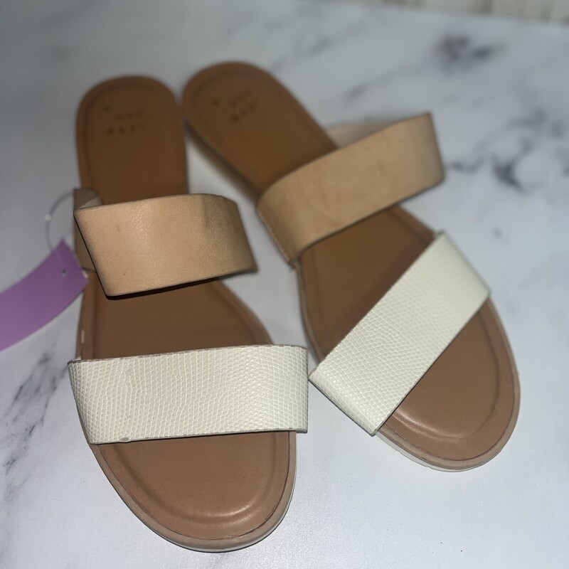 A7.5 White/Tan Strap Sand, White, Size: Shoes A7.5