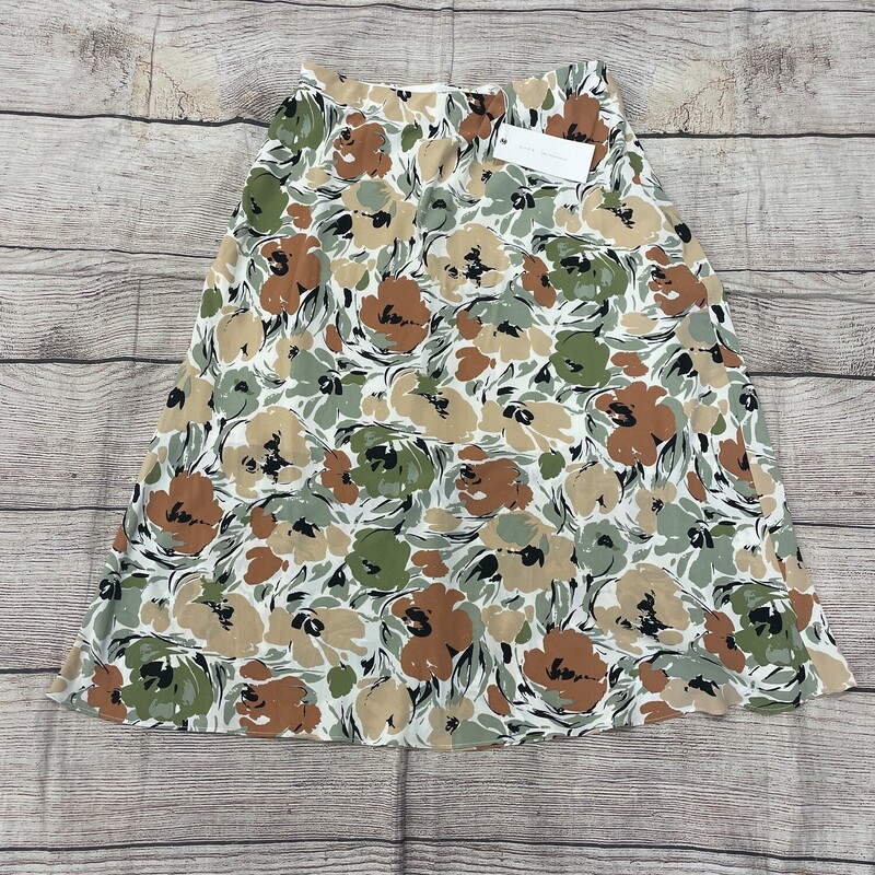 New lush floral print stretchy zip on the side skirt size large.