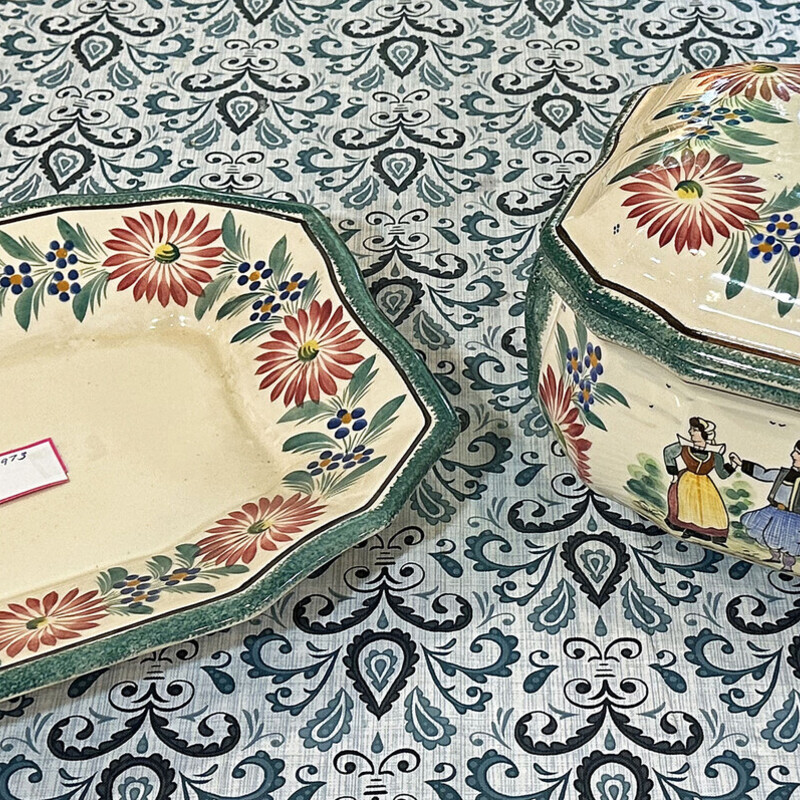 Beautiful French Quimper Casserole Dish with Lid
(13 In x 7 In) and Matching Platter (15 In x 12 In).