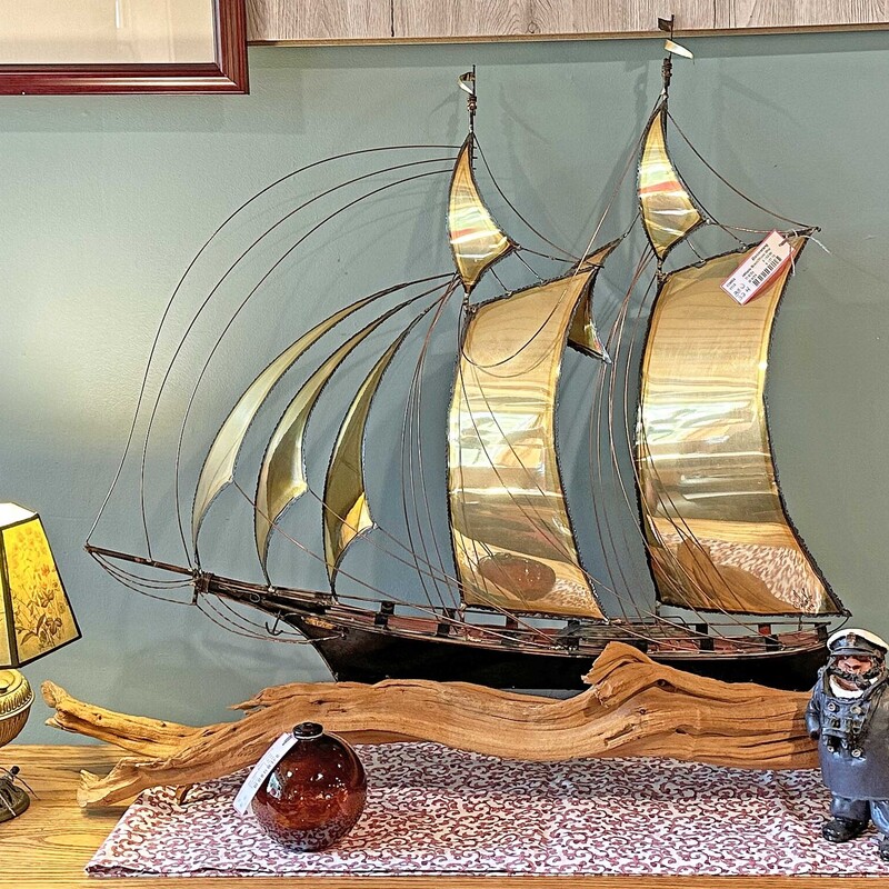 Hand Made Brass/Wood Clipper Ship
Sculpture

Signed and Dated
38 In W x 32 In H

Wall Statement Piece!