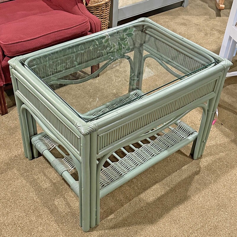 Green Bamboo Glass Top Table
28 In Wide x 20 In Deep x 21 In Tall.