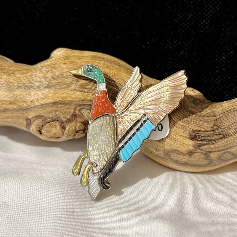 Inlaid duck pin