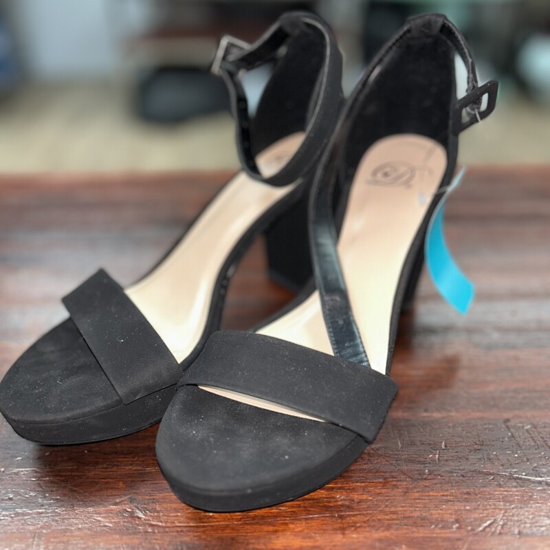 A6.5 Black Suede Heels, Black, Size: Shoes A6.5