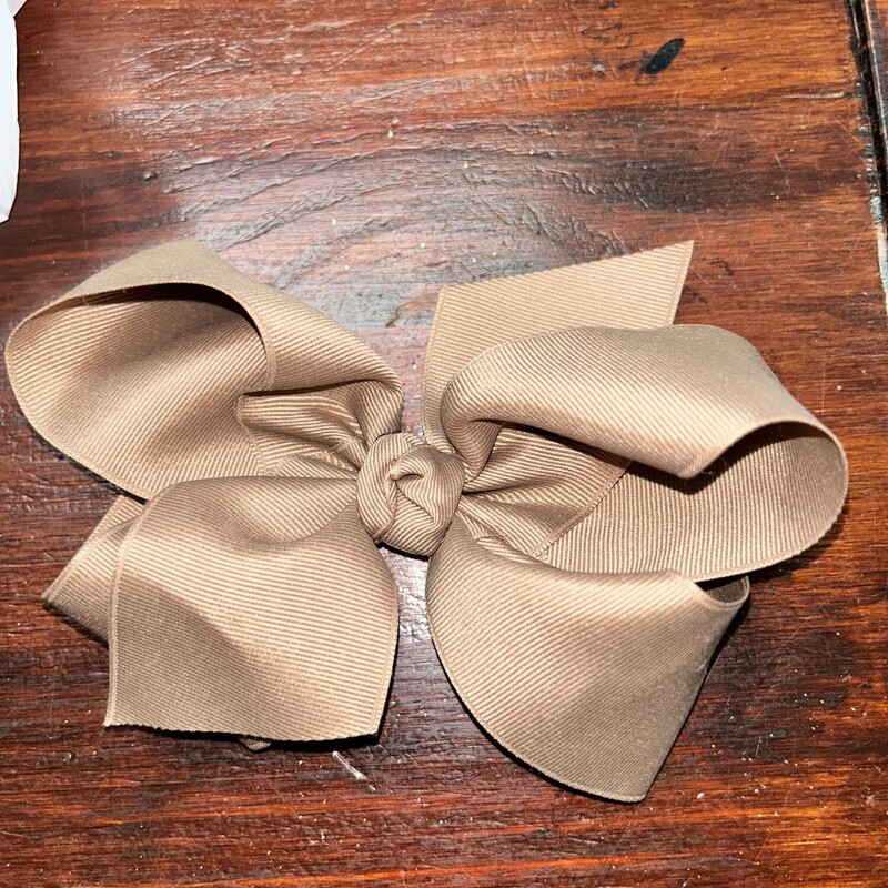 Large Tan Clip In Bow