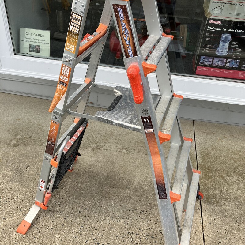 Select Step Ladder, Little Giant, Size: 5-8 Ft

Ladder has paint splatter but is in great functional conditon (new retail $349.94)