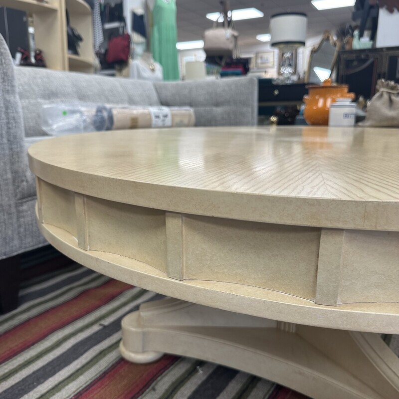 Century Furniture Coffee Table, Round. Super heavy and great quality!
Size: 42in