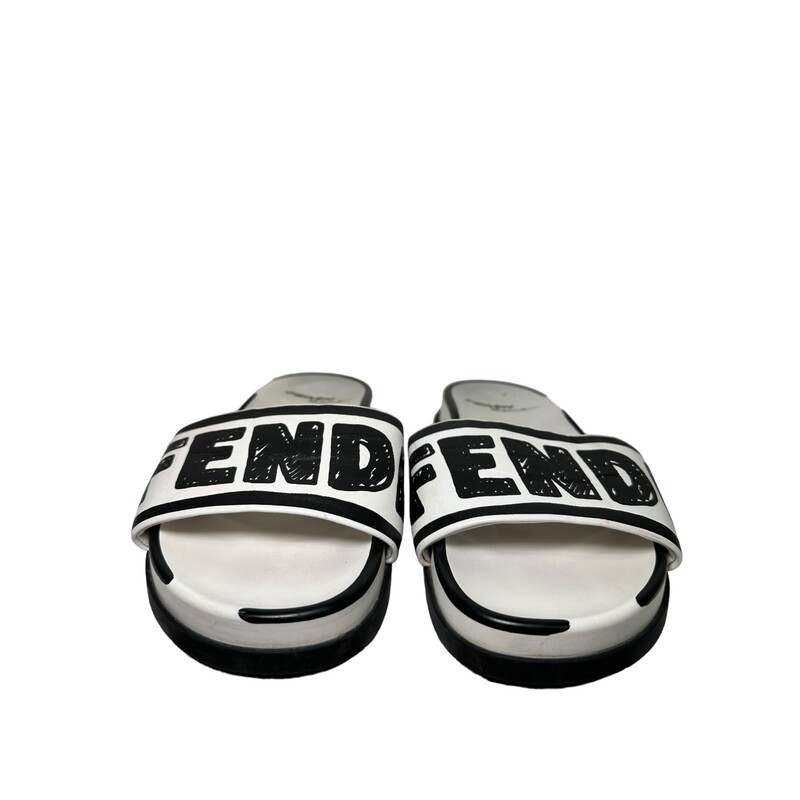 Fendi Graffiti Pool Slide, Blk/Whi, Size: 38.5