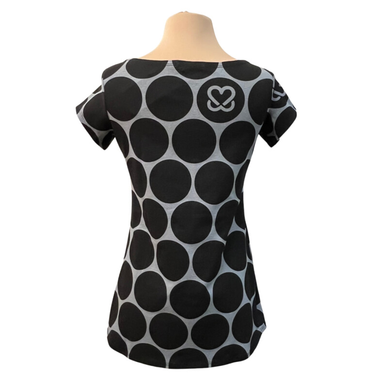 New with Tags Texture Tee<br />
Organic Cotton and Spamdex<br />
Fun Circle Print<br />
Black and Gray<br />
Size: XS