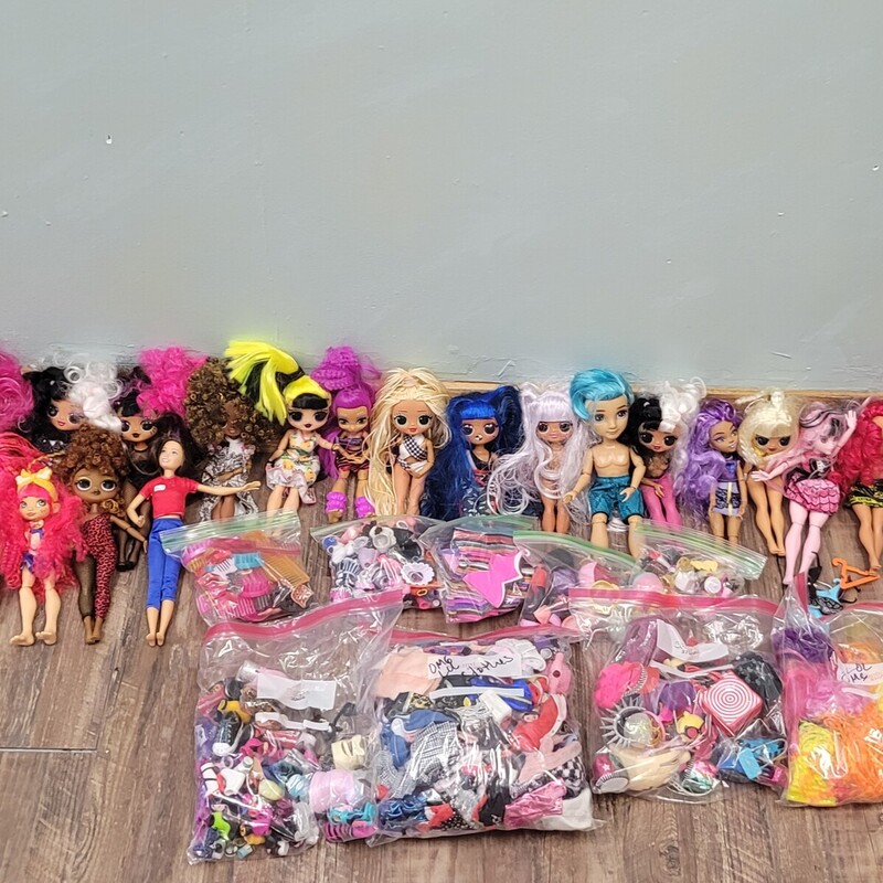 LOL Dolls Collection