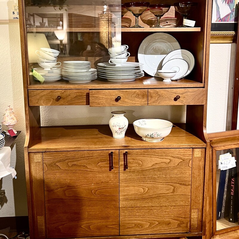 MCM Vintage Cabinet with Hutch, Kroehler, Wood,
Size: 38x16x64