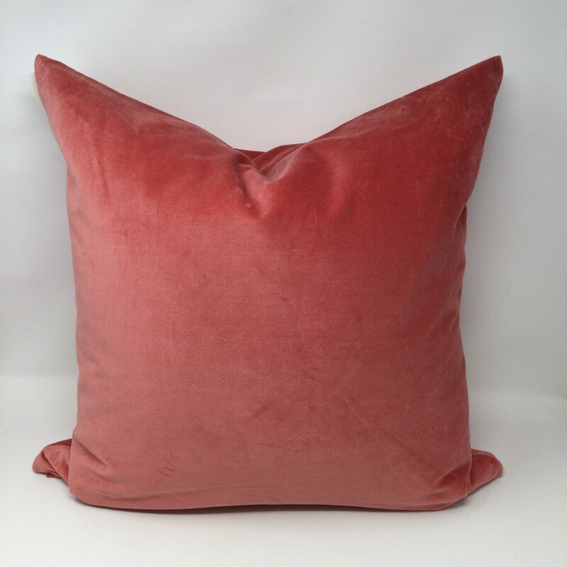 Faux Velvet Toss Cushion
Coral
Removable Cover / Feather Insert
