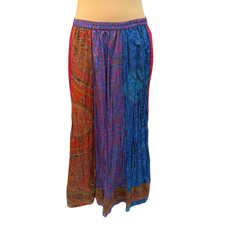 Chicos Boho Maxi Skirt<br />
100% Silk<br />
Bead and Sequin Detail<br />
Gorgeous Ribbon Banding<br />
Jewel Tones<br />
Size: Large