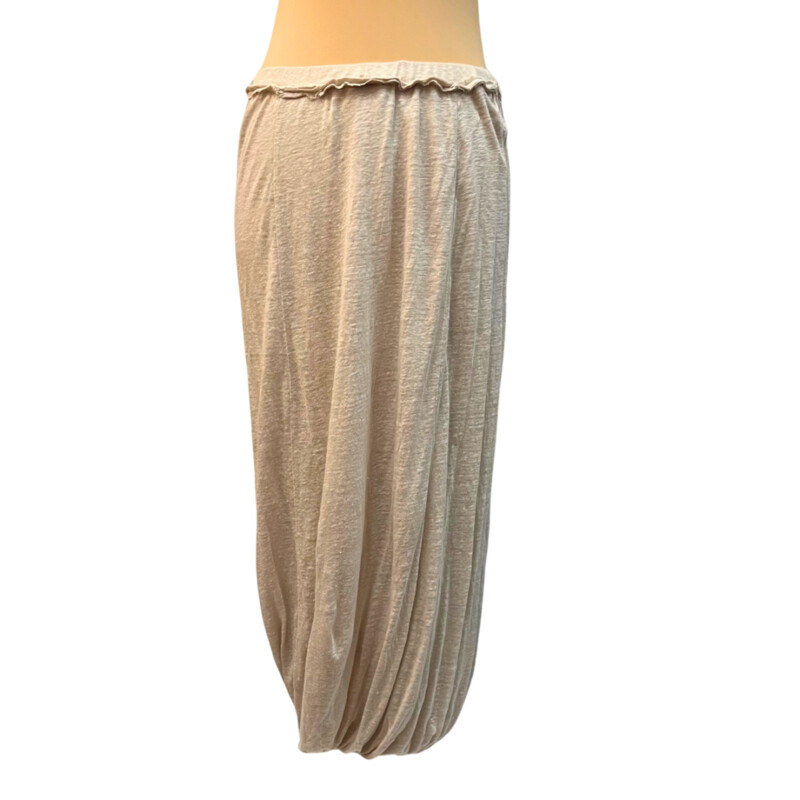 Rundholz Maxi Skirt<br />
100% Linen<br />
Size: Large<br />
Amazing Brand!