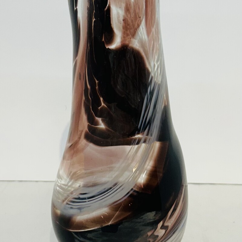 Swirl Glass Vase
Purple White
Size: 3.5 x 7.5H