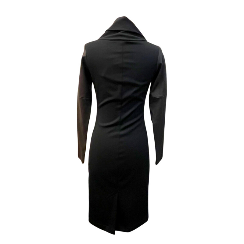 Iga Dress<br />
Leather Sleeves<br />
Mock Neck<br />
Great Stretch in Fabric<br />
Retails for over $800.00<br />
Black<br />
Size: 2