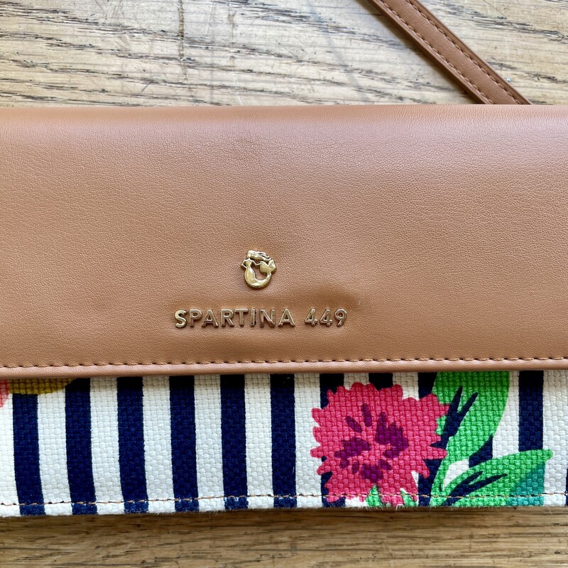 Spartina 449 Crossbody Pu, Multi, Size: Small 49.99<br />
<br />
All sales are final. No returns<br />
<br />
Pick up within 7 days of purchase or have shipped.<br />
Thank you for shopping with us:)