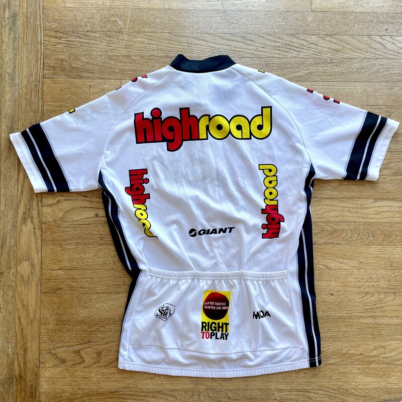 High Road Zipup Bike Tee, White, Size: XXL<br />
All Sales Are Final . No Returns<br />
<br />
Have It Shipped or Pick Up from store Within 7 Days of Purchase<br />
<br />
Thank you for Shopping With Us:-)