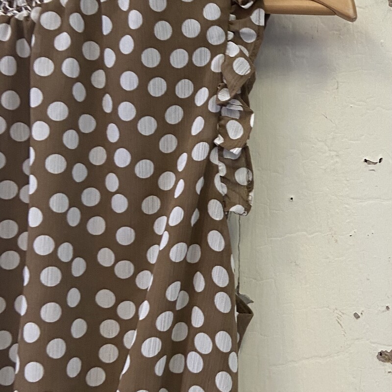 Brw/whit Polka Dot Dress<br />
Brw/wht<br />
Size: MTall $136