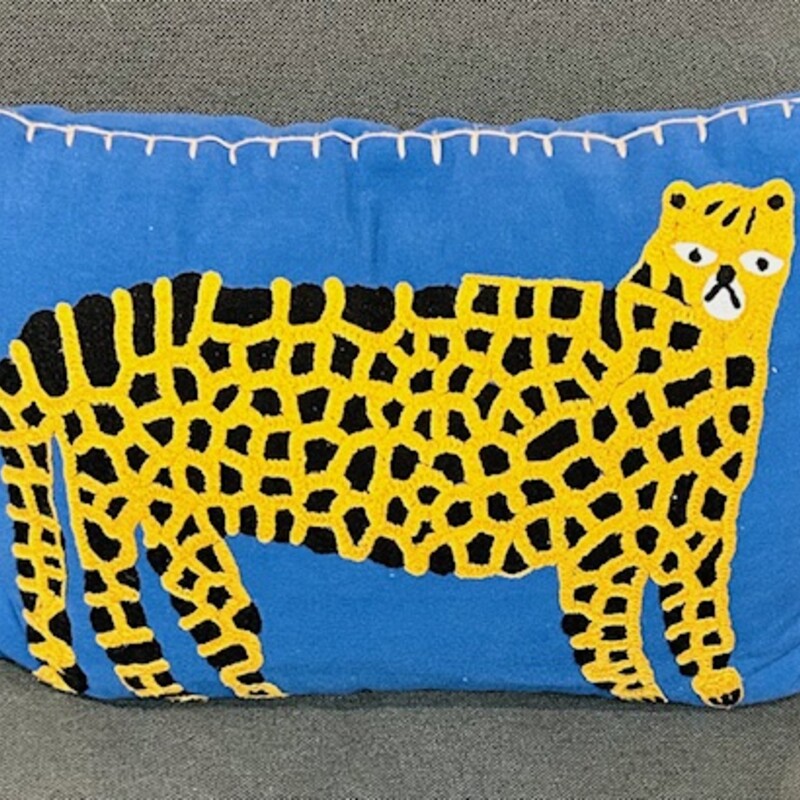 Anthropologie Cheetah Pillow
Blue Orange Black
Size: 19x13H