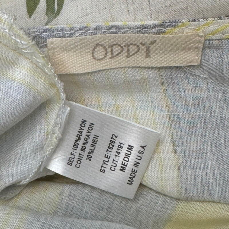 Oddy Striped & Floral Top
Colors:Yellow, Gray, Blue, Beige, Mocha, and Green
Size: Medium