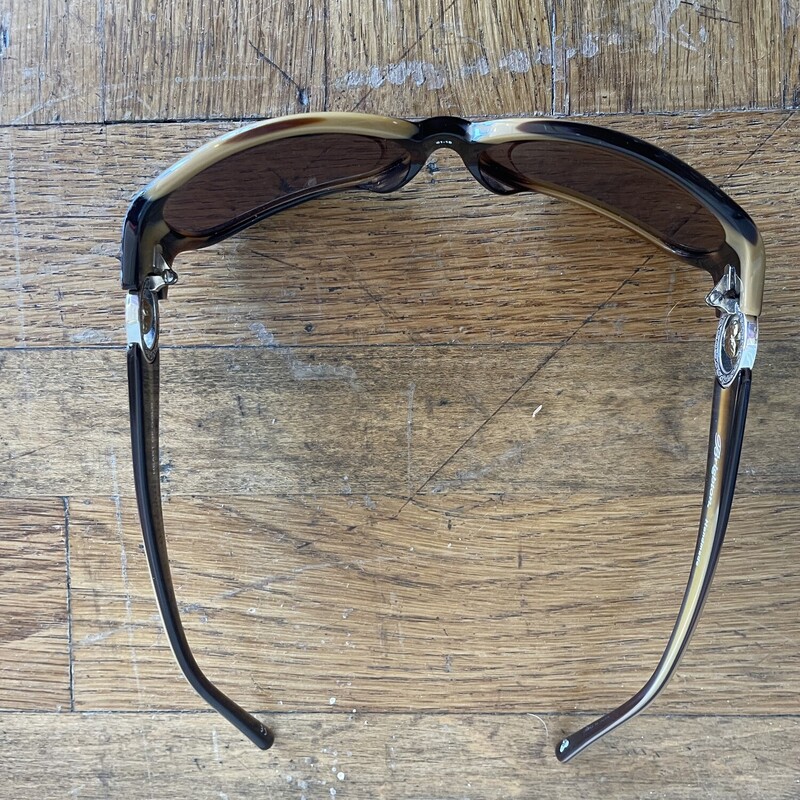 Brighton HeartOfGold Sunglasses,<br />
<br />
PreOwned Heart Of Glod Sunglasses<br />
serial numberA11354-130<br />
<br />
All Sales Are Final<br />
No Returns<br />
<br />
Shipping Is Available<br />
OR<br />
Pick Up In Store Within 7 Days of Purchase<br />
<br />
Thank you for shopping with Us  :-)