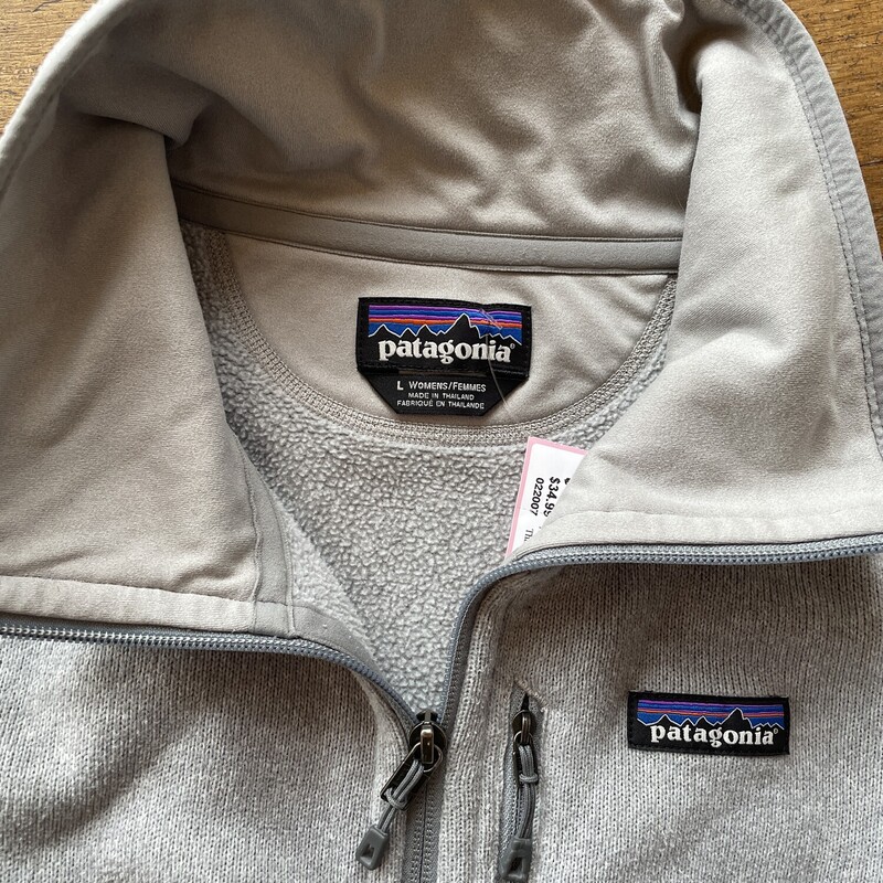 Patagonia Zip Jacket, Gray, Size: Large $34.99<br />
<br />
All sales are final. No Returns<br />
<br />
Pick up within 7 days of purchase or have shipped.<br />
Thank you for your purchase:)