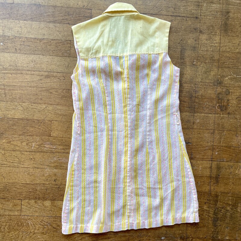 Cracker Barrel Floral, Yellow Stripe Tank, Size: Small/Meduim
Price: $18.99

All sales are final. No returns

Pick up within 7 days of purchase
Or
Have it shipped
Thank you for shopping with us!