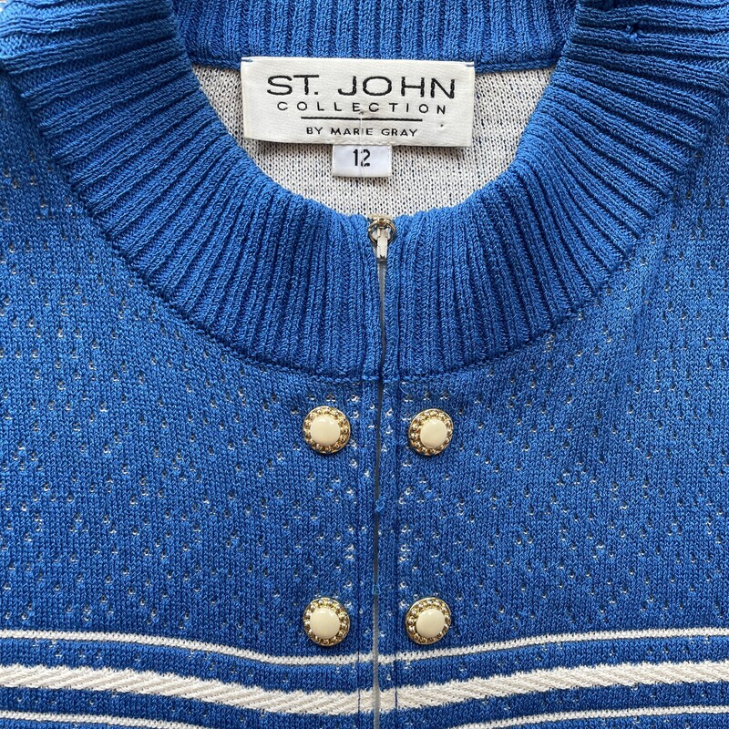 St John Zip Cardigan, Blue/White, Size: 12<br />
Price: $18.99<br />
All sales are final. No Returns<br />
<br />
Pick up within 7 days of purchase<br />
Or<br />
Have it shipped<br />
Thank you for your purchase!