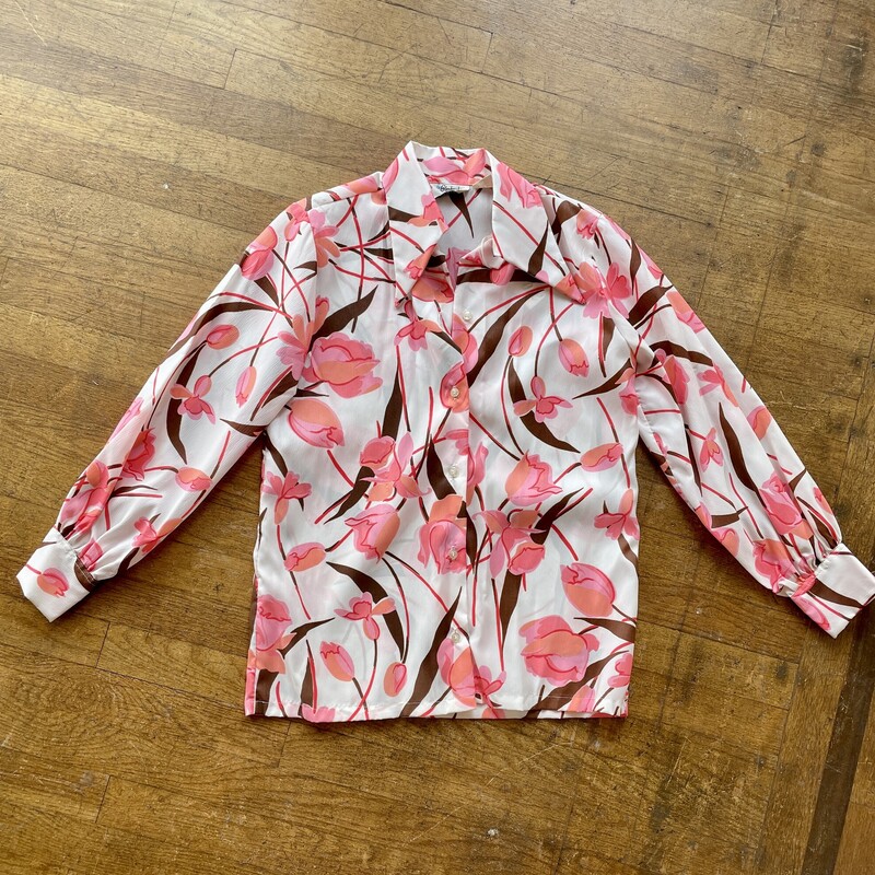 New With Tags, Glenbrooke Floral Button Down, Coral, Size: 12
All sales are final. No Returns

Pick up within 7 days of purchase
Or
Have it shipped
Thank you for your purchase!