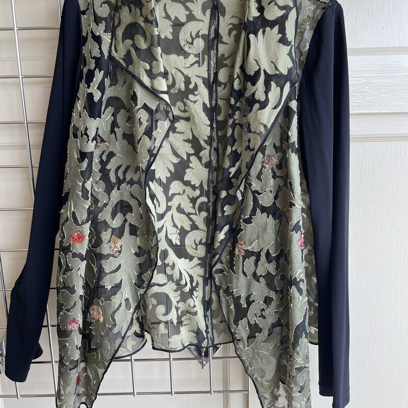 Deborah Shrug, Long Sleeve Cardigan, Green/Balk, Size: S/M
Price: $37.99
All sales are final. No Returns

Pick up within 7 days of purchase
Or
Have it shipped
Thank you for your purchase!